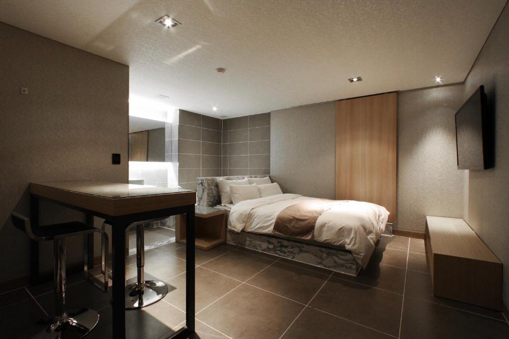 Haeundae Yeoubi Hotel 釜山広域市 エクステリア 写真