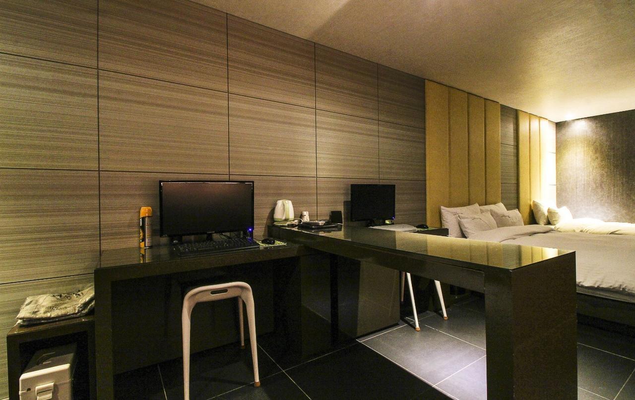 Haeundae Yeoubi Hotel 釜山広域市 エクステリア 写真