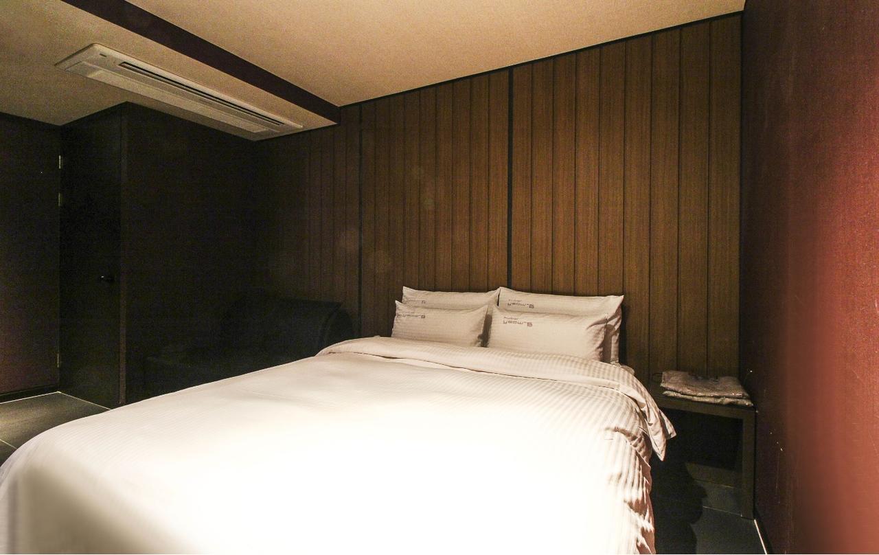 Haeundae Yeoubi Hotel 釜山広域市 エクステリア 写真