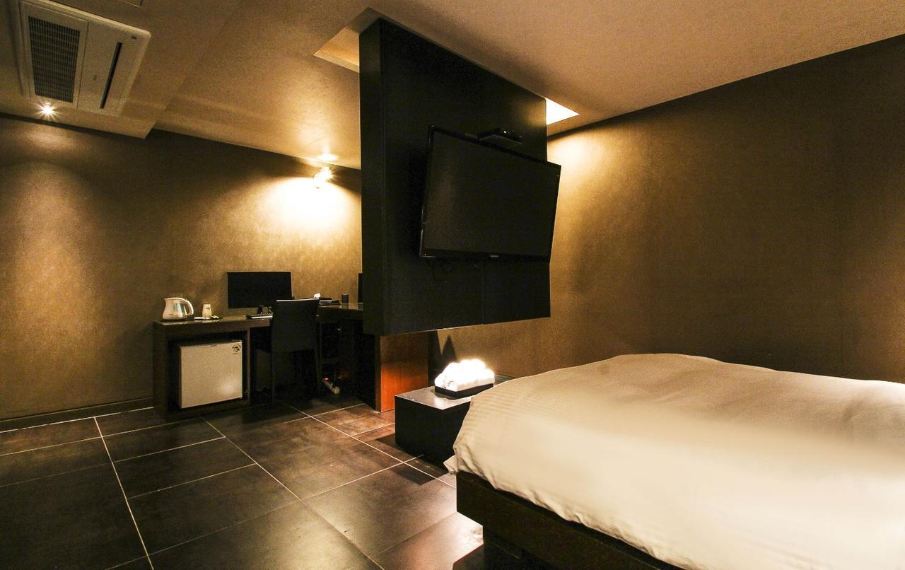 Haeundae Yeoubi Hotel 釜山広域市 エクステリア 写真