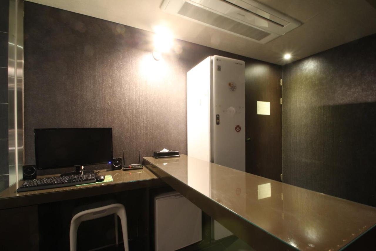 Haeundae Yeoubi Hotel 釜山広域市 エクステリア 写真